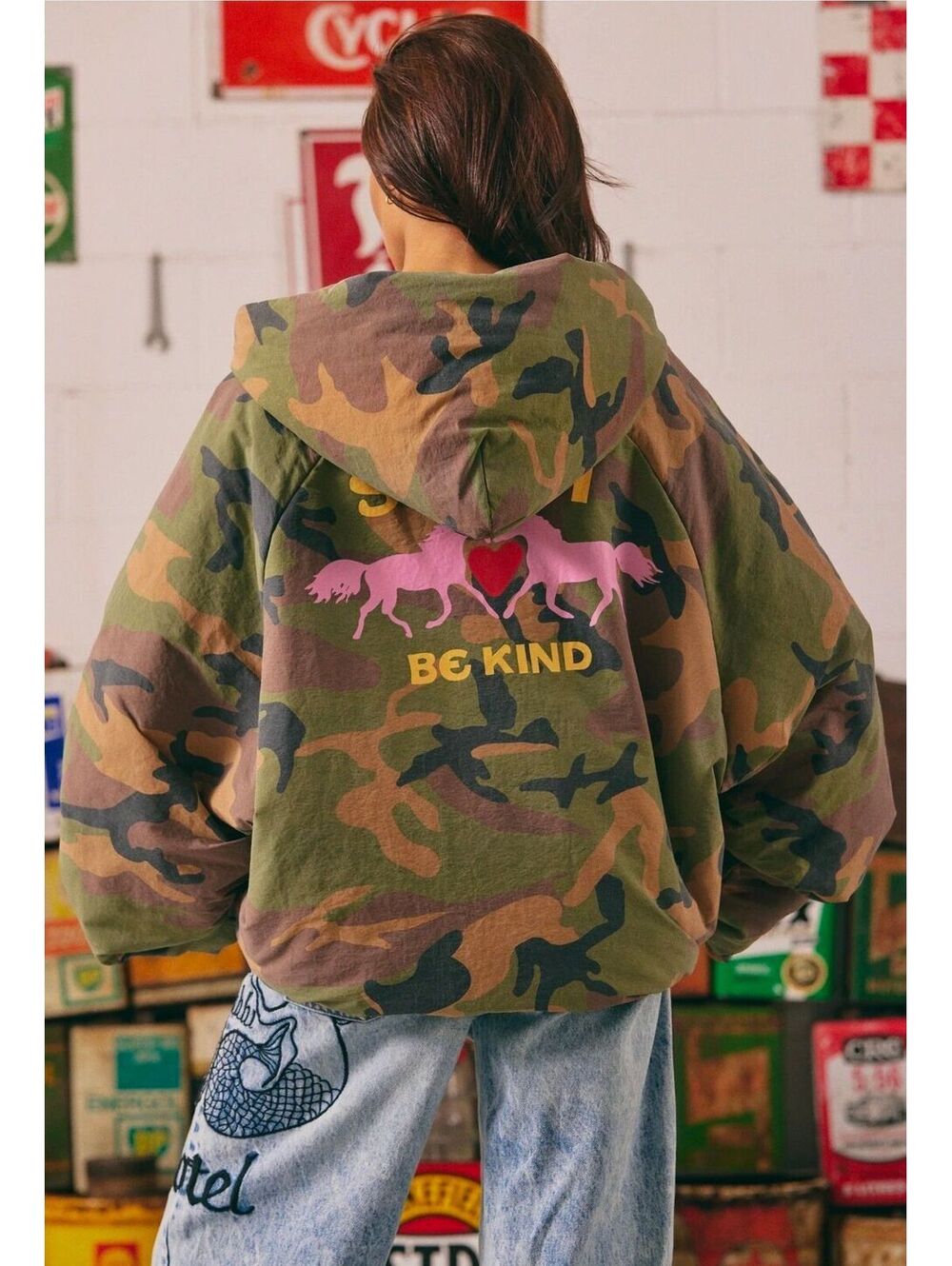 NWT|SZ.S [25"PTP]| SABBI THE BE KIND BOMBER JACKET - CAMO